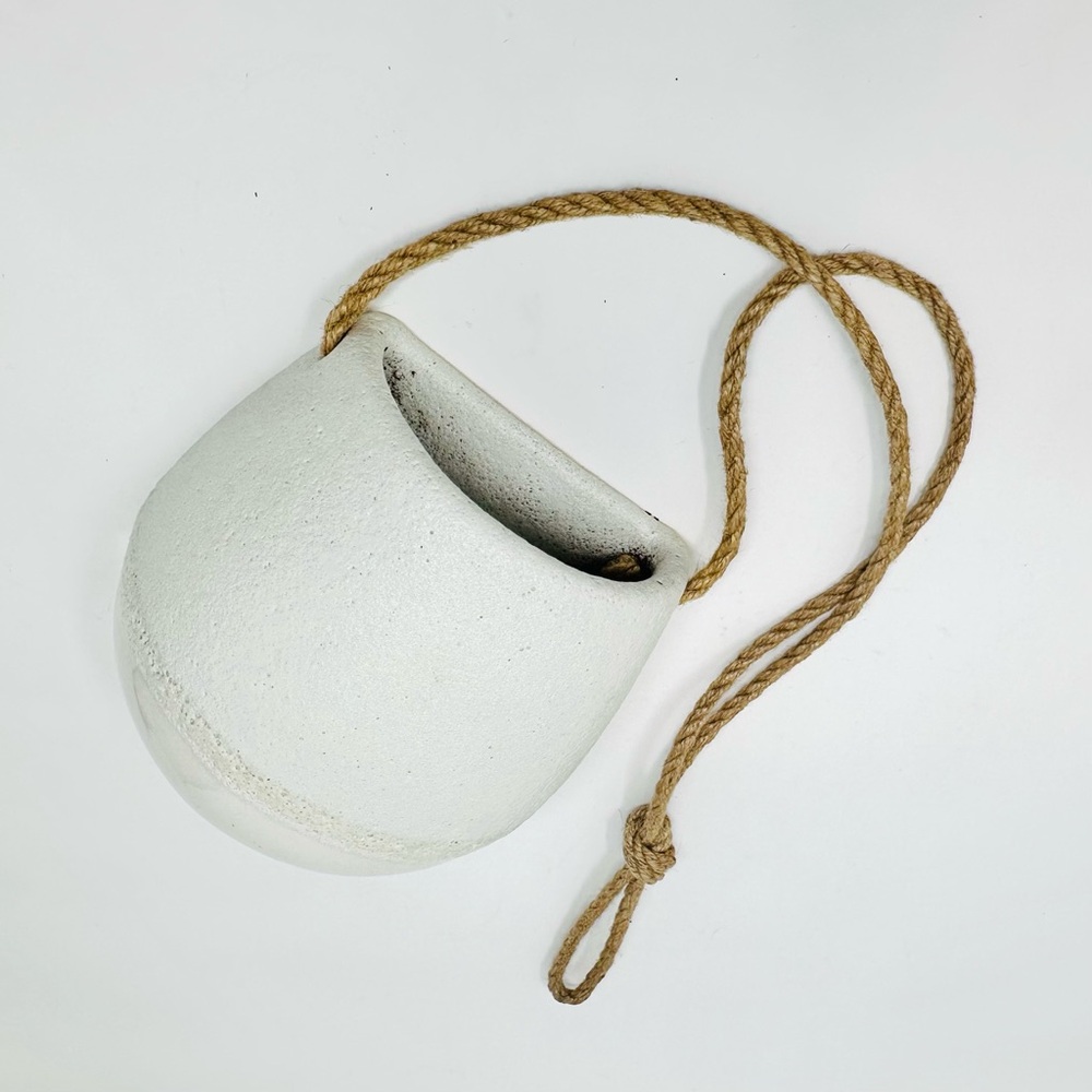 Minimalist Wall Pocket Planter Hanging Ceramic Stoneware White Cream Flat Back - Picture 4 of 12